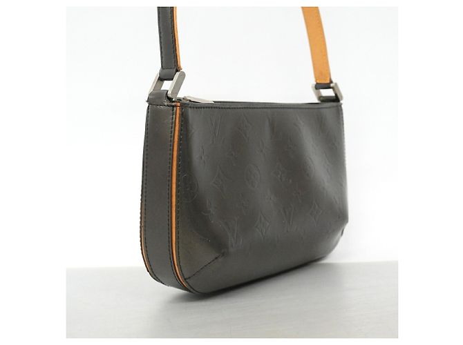 Borsa Louis Vuitton Monogram Mat Fowler M55142 Noir Nero - vista 2