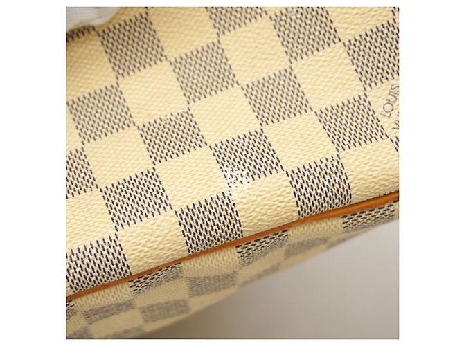 Louis Vuitton Damier Azur Keepall 50 Boston Bag Bianco - vista 12