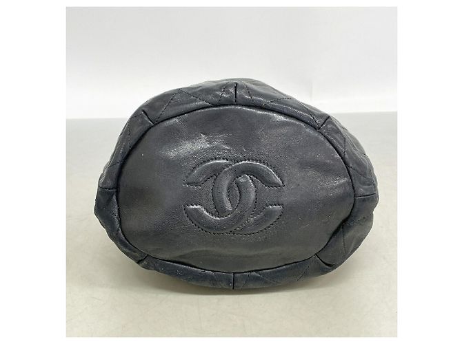 Borsa a tracolla con catena Chanel Matelassé Nero - vista 3