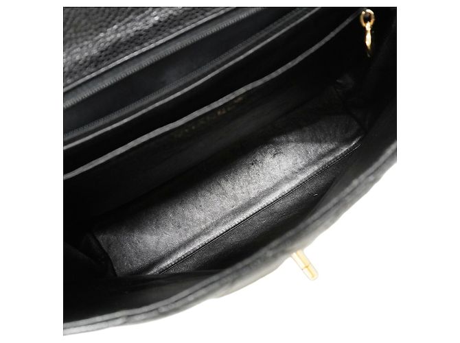 Chanel Matelassé Handtasche Schwarz - Ansicht 4