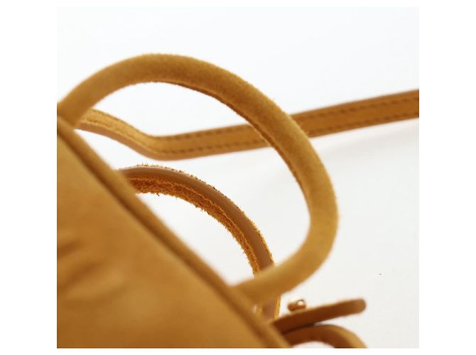 Borsa Micro Miu Miu in camoscio 2way Yellow Gold Auth 203262M D'oro Giallo - vista 14