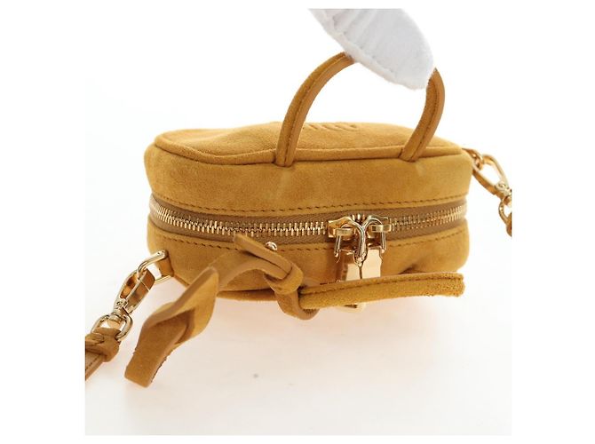 Borsa Micro Miu Miu in camoscio 2way Yellow Gold Auth 203262M D'oro Giallo - vista 6