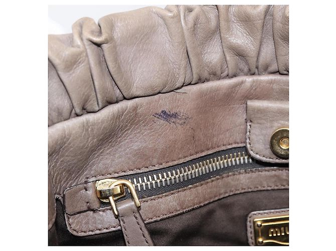 Borsa Tote Miu Miu Vitter Lux 2way Beige Gold Auth 204047A D'oro - vista 23