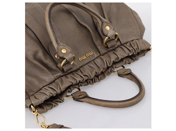 Borsa Tote Miu Miu Vitter Lux 2way Beige Gold Auth 204047A D'oro - vista 6