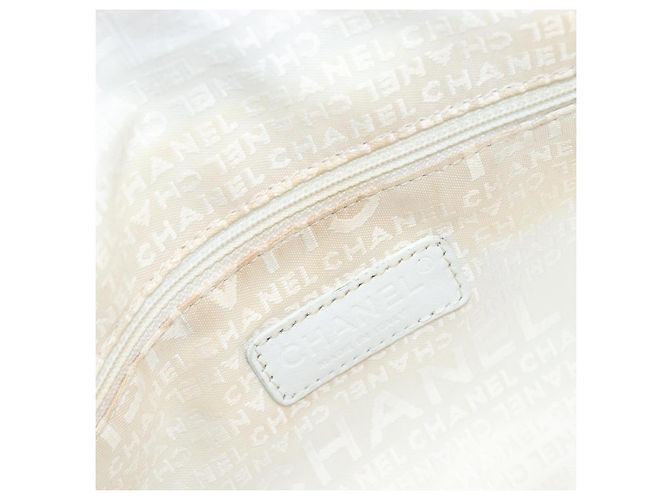 Borsa Boston CHANEL Choco Bar in pelle bianca e argento CC Auth 203440V Bianco - vista 22
