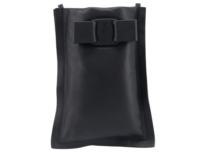 Salvatore Ferragamo Vala Shoulder Pouch Leather Black Auth 202598V Nero - vista 13