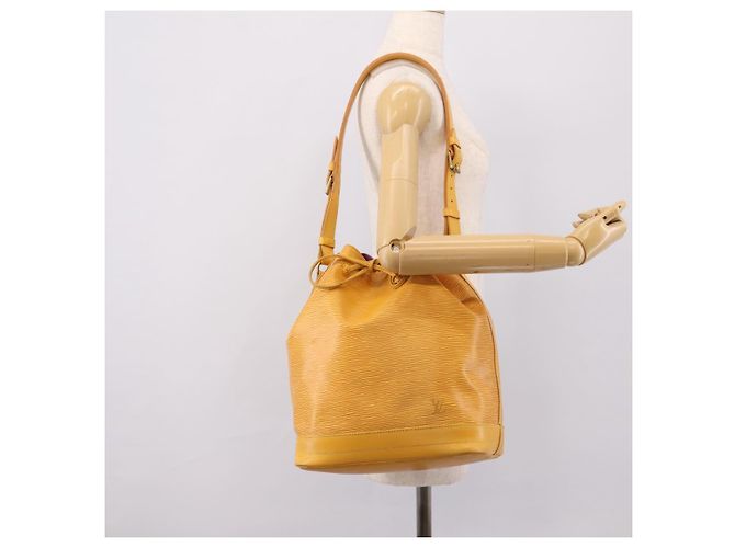 LOUIS VUITTON Borsa a tracolla Epi Noe Tassili Yellow M44009 LV Auth ka6279 - vista 19