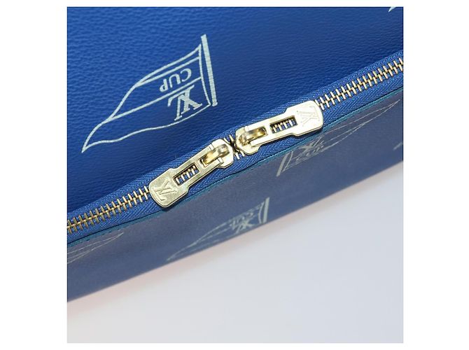 LOUIS VUITTON LV Cup Evasion Boston Bag Blue LV Auth 202477 Blau - Ansicht 27
