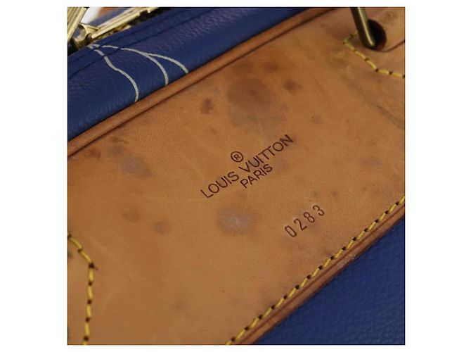 LOUIS VUITTON LV Cup Evasion Boston Bag Blue LV Auth 202477 Blau - Ansicht 9