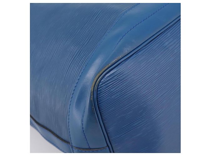 Borsa a tracolla LOUIS VUITTON Epi Noe Blu M44005 LV Auth BA15580 - vista 14