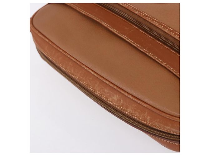Borsa a tracolla GUCCI in pelle beige tono oro 001 22 1053 Auth ka6226 - vista 17