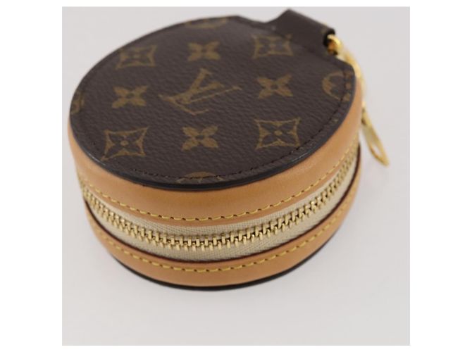 LOUIS VUITTON Monogram Etui Earphone Case GI0495 LV Auth 204778M Monogramma - vista 9
