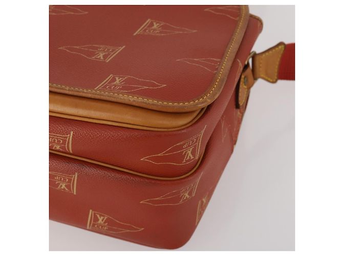 LOUIS VUITTON LV Cup Calvi Shoulder Bag Red M80028 LV Auth 202589 Rot - Ansicht 14