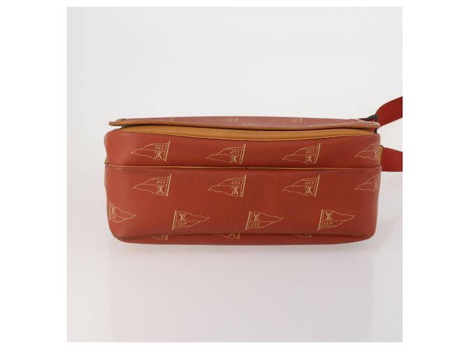 LOUIS VUITTON LV Cup Calvi Shoulder Bag Red M80028 LV Auth 202589 Rot - Ansicht 5