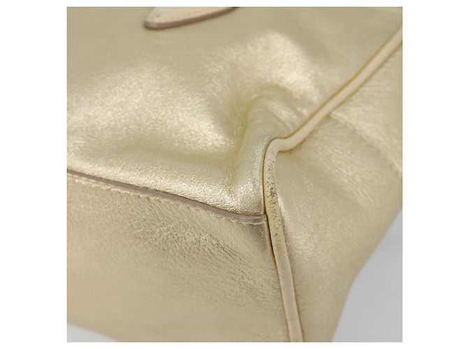 Miu Miu Handtasche aus Leder Gold authentisch 204426 Golden - Ansicht 16