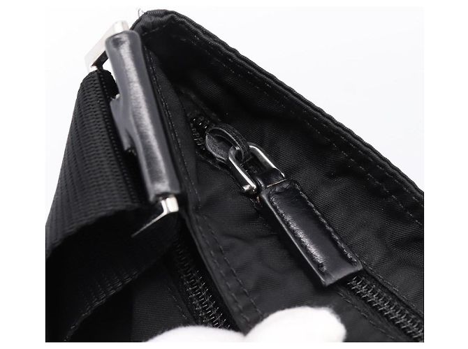 Borsa a tracolla PRADA Nylon Nero Argento Auth 205175A - vista 9