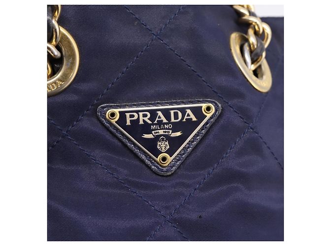 Bolsa de Ombro com Corrente PRADA Nylon Navy Gold Auth 203877 Dourado Azul marinho - vista 17