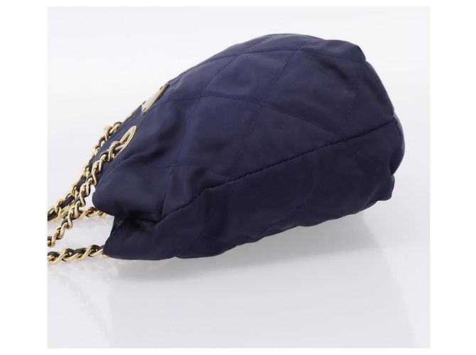 Bolsa de Ombro com Corrente PRADA Nylon Navy Gold Auth 203877 Dourado Azul marinho - vista 3