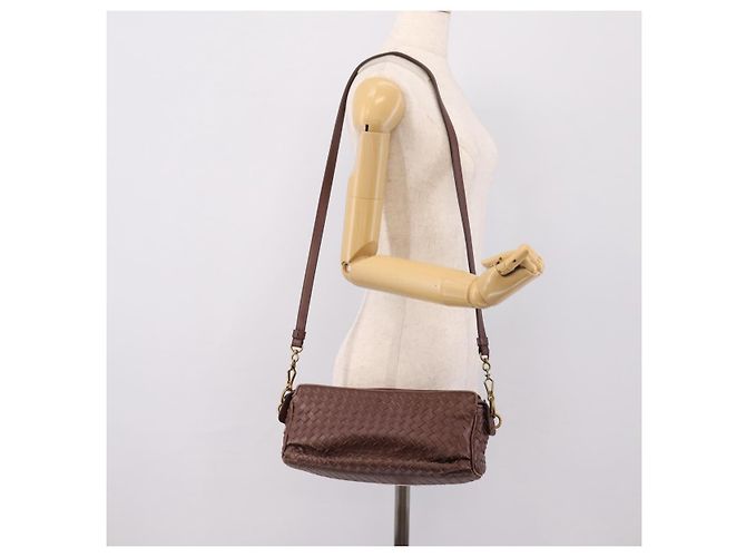 Borsa a tracolla BOTTEGA VENETA INTRECCIATO in pelle marrone e oro 192661 Auth 201370A D'oro - vista 24