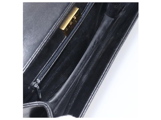 GIVENCHY Handtasche aus Leder Schwarz Gold Auth 205123 Golden - Ansicht 12