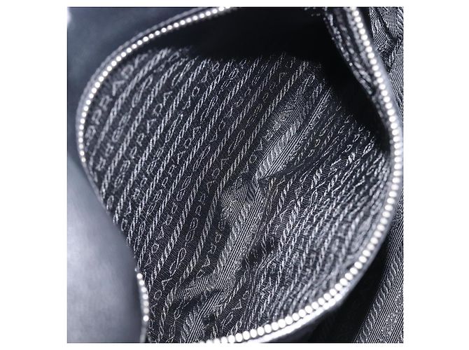 Borsa Tote PRADA in pelle nera argento Auth am12581M Nero - vista 24