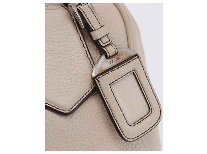 PRADA Handtasche aus Leder weiß silber Auth 204740A - Ansicht 22