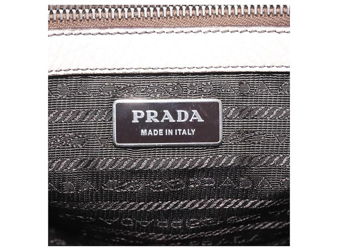 PRADA Handtasche aus Leder weiß silber Auth 204740A - Ansicht 24