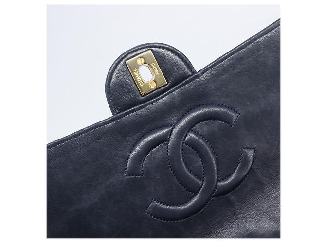 Borsa a tracolla CHANEL Matelasse con catena in pelle d'agnello Navy Gold CC Auth 204122V D'oro Blu navy - vista 20