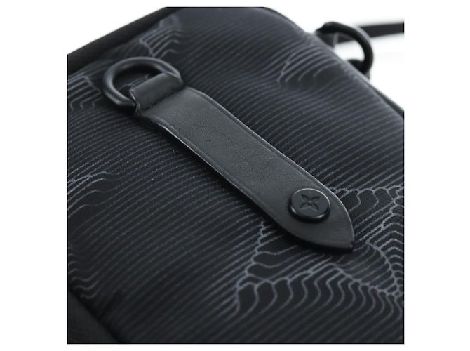 LOUIS VUITTON 3D monogram Double Phone Pouch Black M80141 LV Auth 203158M Negro - vista 20