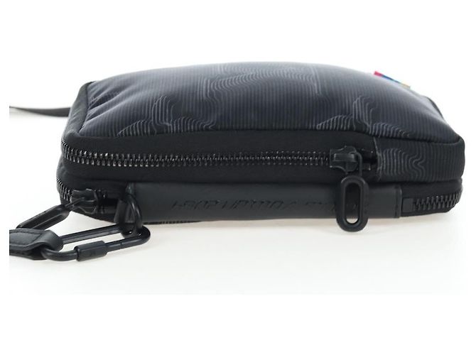 LOUIS VUITTON 3D monogram Double Phone Pouch Black M80141 LV Auth 203158M Negro - vista 3