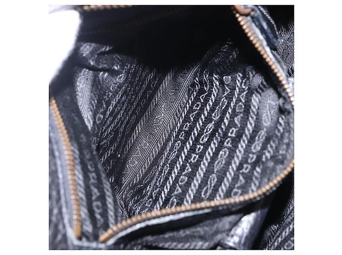 Borsa a tracolla PRADA in pelle e nylon Nero Oro Auth am12600V D'oro - vista 33