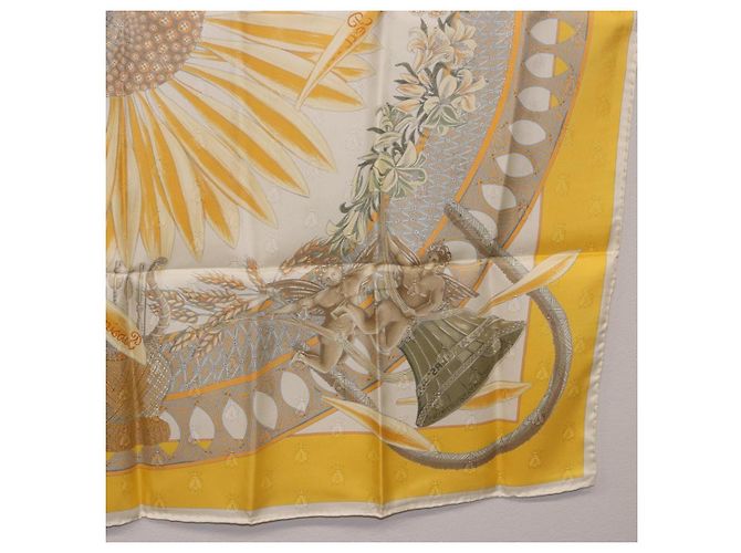 Hermès Pañuelo HERMES Carre 90 de Seda Amarillo Auth 198387M - vista 23