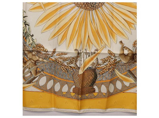 Hermès Pañuelo HERMES Carre 90 de Seda Amarillo Auth 198387M - vista 9