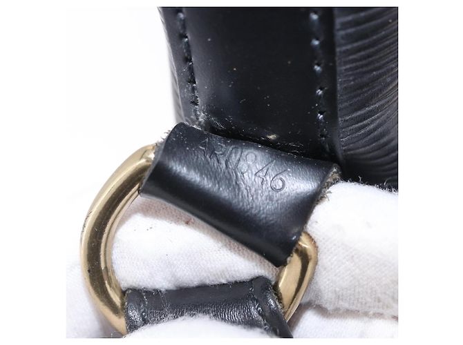 LOUIS VUITTON Borsa a tracolla Epi Noe Nera M44002 LV Auth 201222V Nero - vista 11