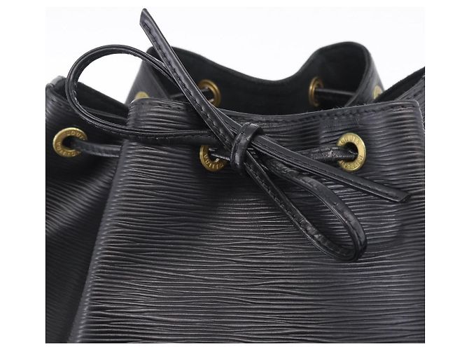 LOUIS VUITTON Borsa a tracolla Epi Noe Nera M44002 LV Auth 201222V Nero - vista 22