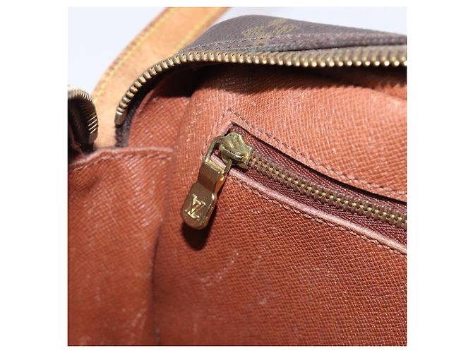 Borsa a tracolla LOUIS VUITTON Monogram Jeune Fille MM M51226 LV Auth ar14230 Monogramma - vista 28