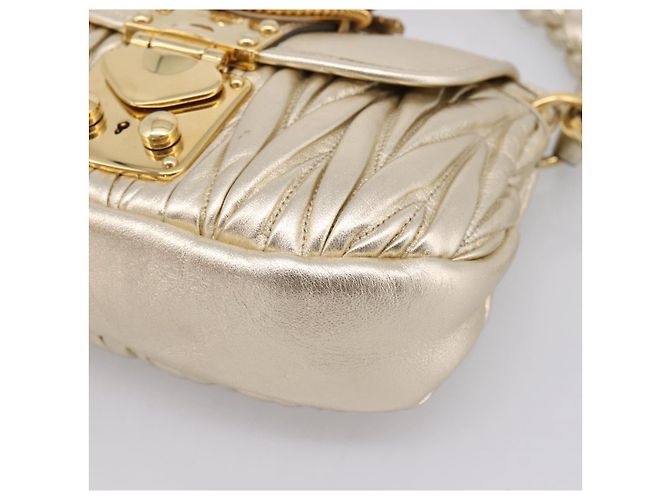 Borsa Miu Miu Matelassé in pelle 2way Champagne Gold Tono Oro Auth 167599SAM D'oro - vista 16