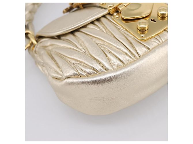 Borsa Miu Miu Matelassé in pelle 2way Champagne Gold Tono Oro Auth 167599SAM D'oro - vista 17