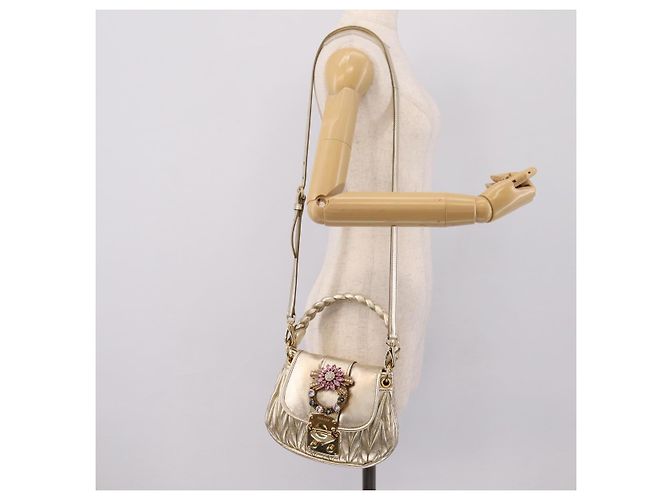 Borsa Miu Miu Matelassé in pelle 2way Champagne Gold Tono Oro Auth 167599SAM D'oro - vista 28