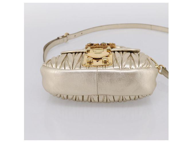 Borsa Miu Miu Matelassé in pelle 2way Champagne Gold Tono Oro Auth 167599SAM D'oro - vista 5