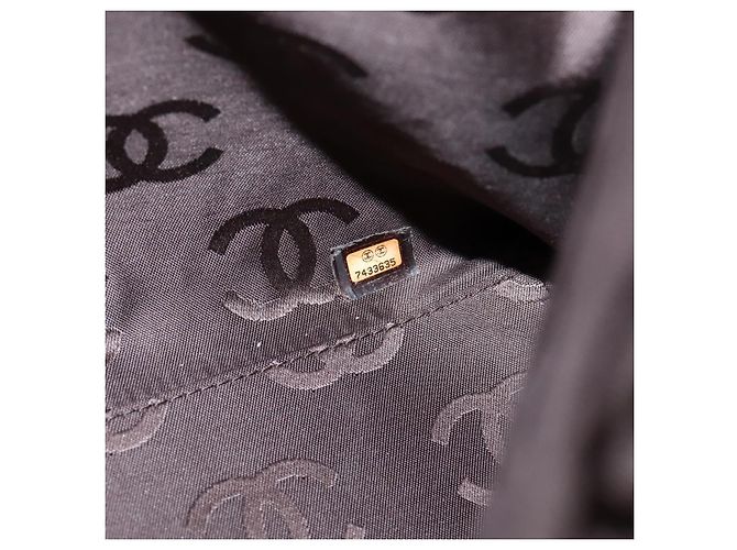 Bolso Tote CHANEL de cuero marrón detalles dorados CC Auth 204638V Castaño - vista 12
