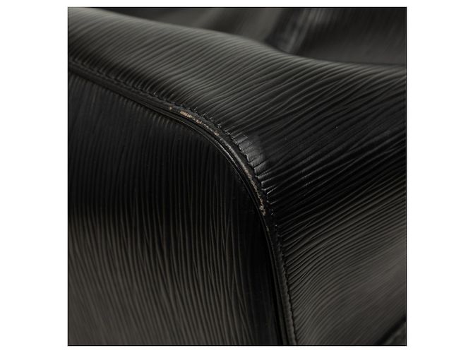 Mala de Viagem Louis Vuitton Epi Keepall 60 Preta Preto - vista 6