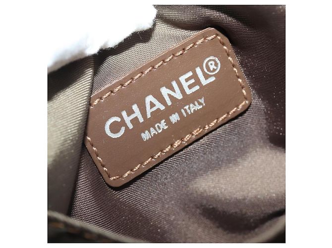 Borsa a pochette CHANEL New Travel Line in tela marrone CC Auth 204800A - vista 17
