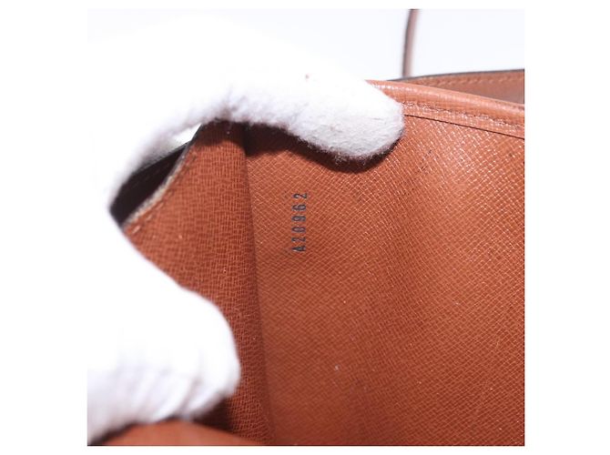 Borsa a tracolla LOUIS VUITTON Monogram Bordeaux 27 M51797 LV Auth ar14229 Monogramma - vista 12