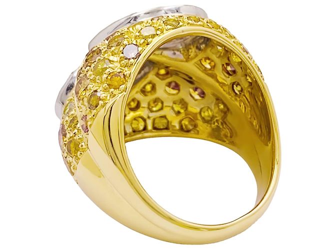 Autre Marque Anello cocktail in oro giallo, oro bianco, zaffiri gialli e diamanti. - vista 2