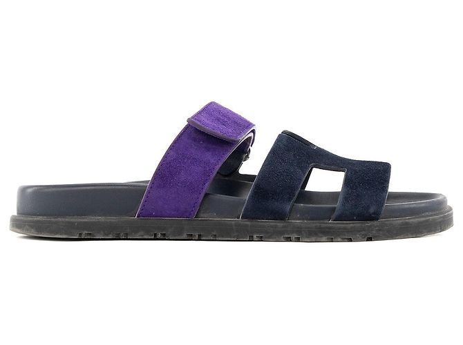 HERMÈS - Sandali Chypre Hermès in camoscio blu navy e viola (T37) - vista 2