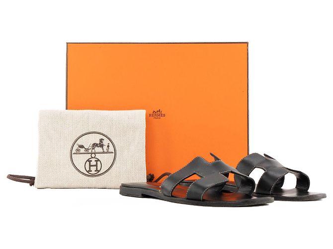 HERMÈS - Sandali Oran Hermès in pelle liscia nera (T37,5) Nero - vista 7