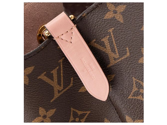 LOUIS VUITTON - Bolsa de ombro Louis Vuitton NéoNoé em tela revestida monogramada e couro rosa Marrom - vista 5