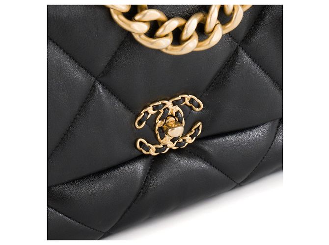 CHANEL - Borsa a tracolla Chanel 19 in pelle nera Nero - vista 5