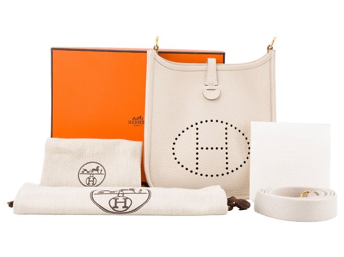 HERMÈS - Borsa a tracolla Evelyne 16 Hermès in pelle clémence beige craie - vista 9